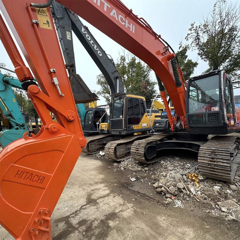 Hitachi ZX 200-3 G ZX 200-3 G - Lintekskavaator: pilt 1 Hitachi ZX 200-3 G ZX 200-3 G - Lintekskavaator: pilt 1