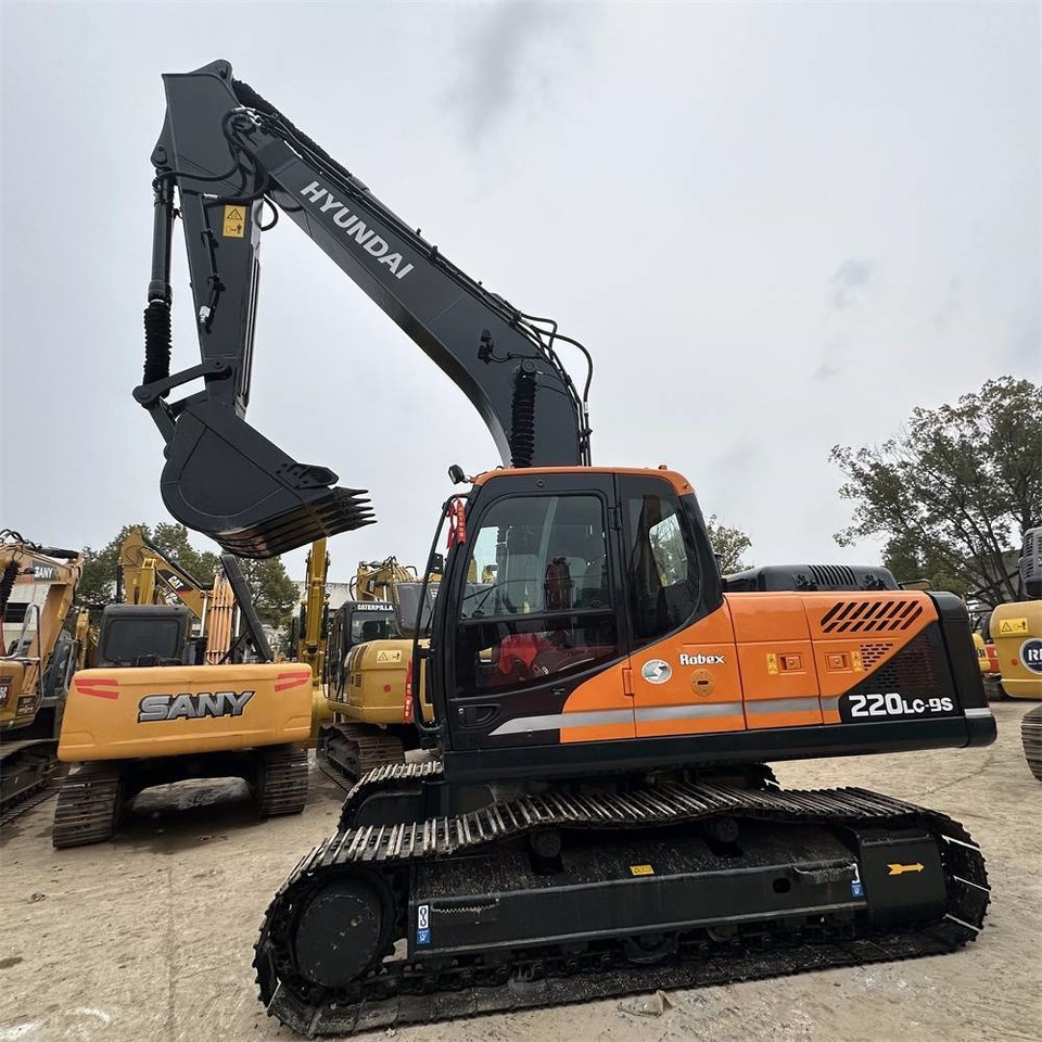 Hyundai 220LC-9S - Lintekskavaator: pilt 5 Hyundai 220LC-9S - Lintekskavaator: pilt 5