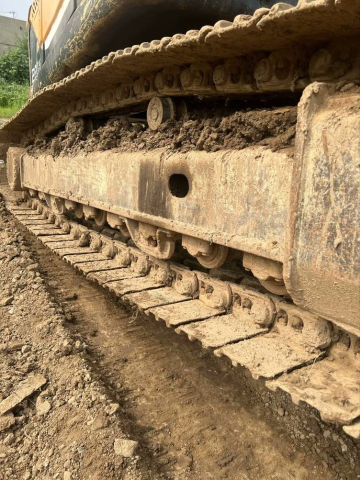 Hyundai R220-9S - Lintekskavaator: pilt 4 Hyundai R220-9S - Lintekskavaator: pilt 4