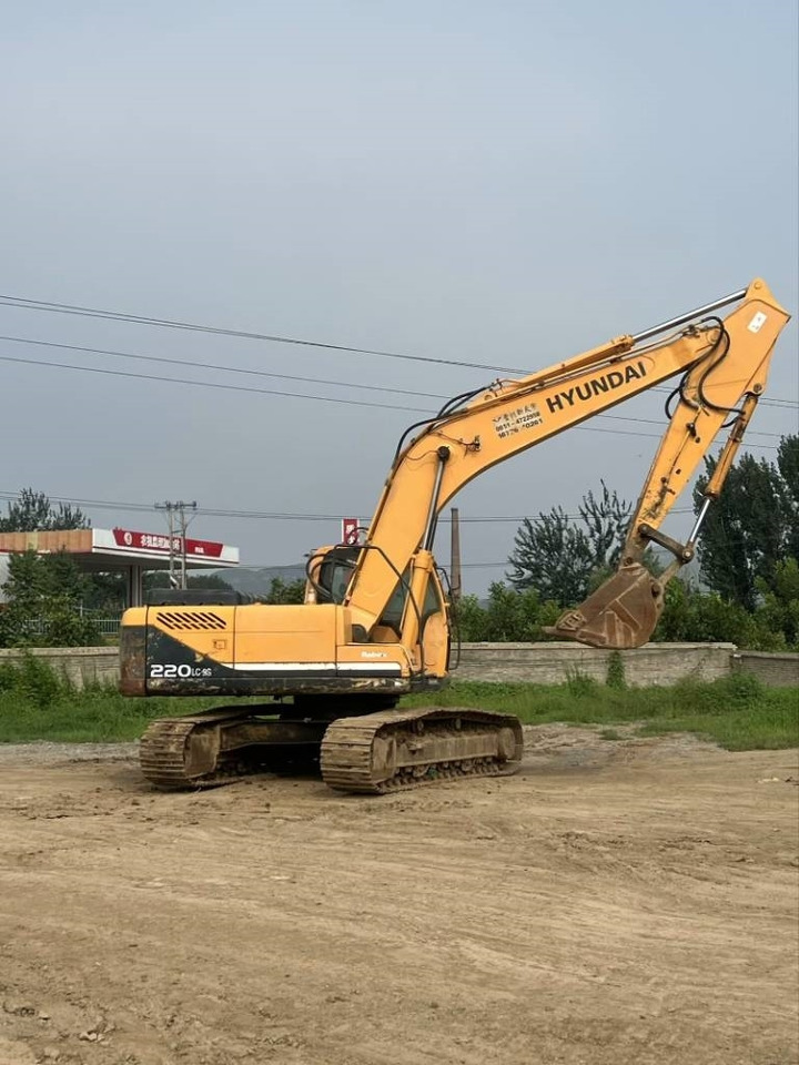 Hyundai R220-9S - Lintekskavaator: pilt 2 Hyundai R220-9S - Lintekskavaator: pilt 2