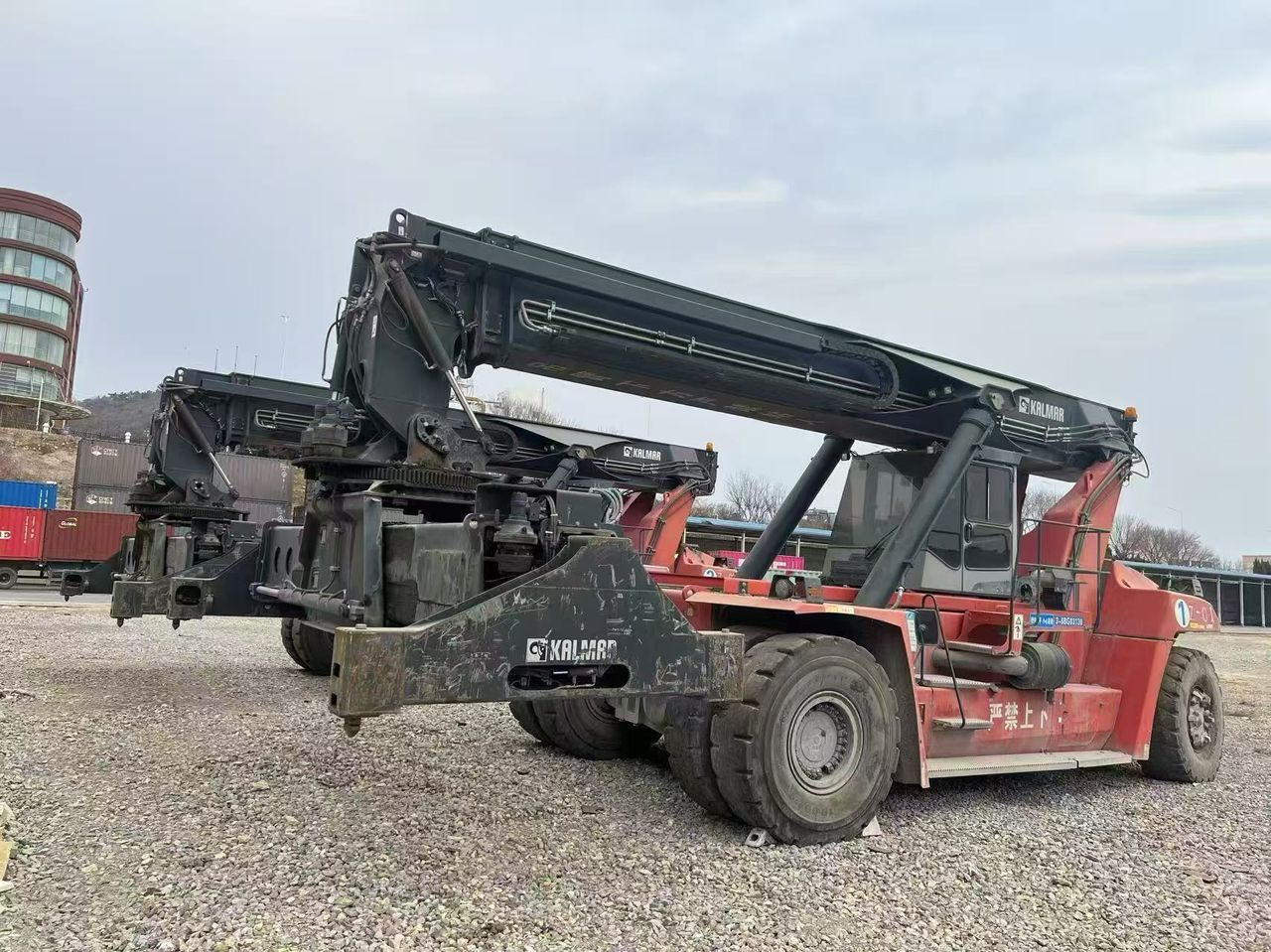 KALMAR DRT450 - Lükandvirnastaja: pilt 4 KALMAR DRT450 - Lükandvirnastaja: pilt 4