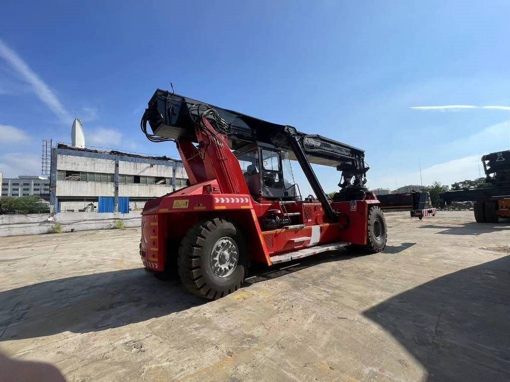 Kalmar DRF 450-650S5 - Maastikukraana: pilt 1 Kalmar DRF 450-650S5 - Maastikukraana: pilt 1