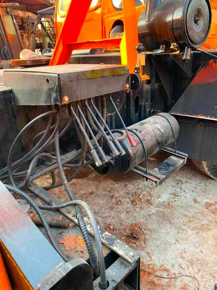 Kato NK 250 E - Maastikukraana: pilt 5 Kato NK 250 E - Maastikukraana: pilt 5