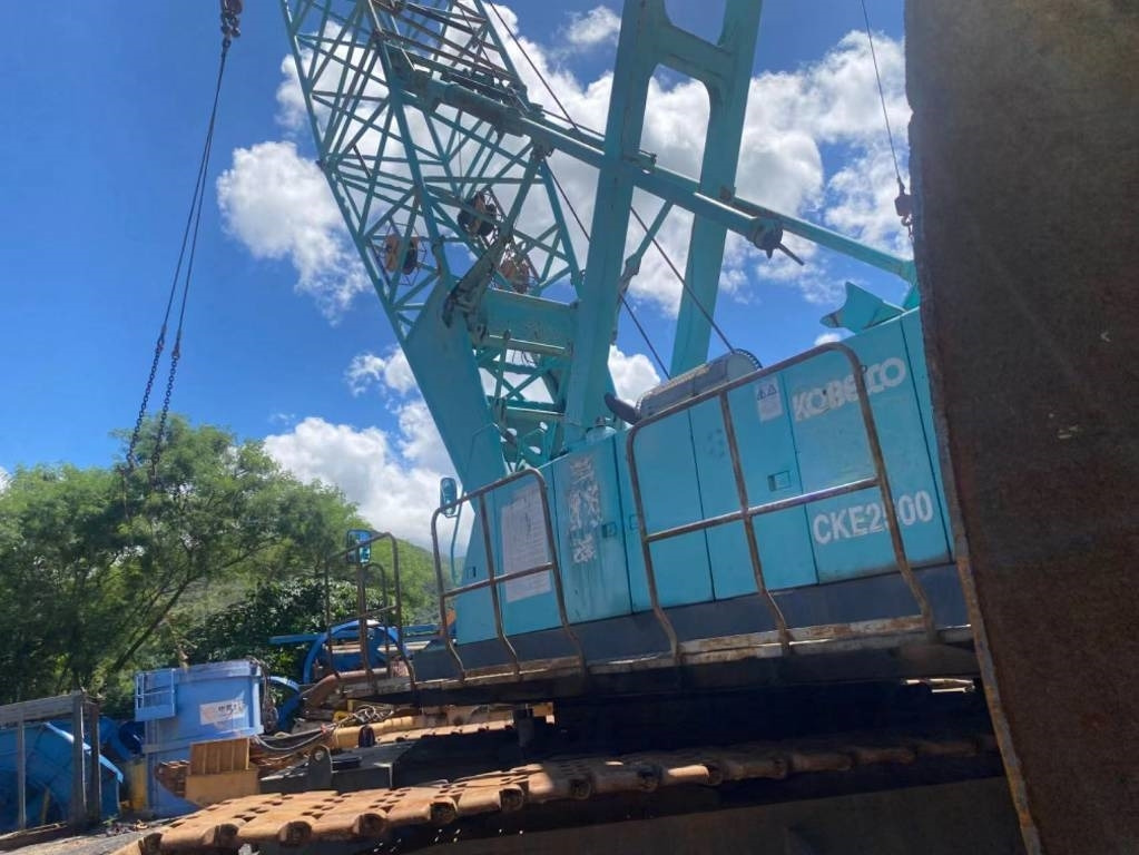Kobelco CKE 2500 - Roomikkraana: pilt 5 Kobelco CKE 2500 - Roomikkraana: pilt 5