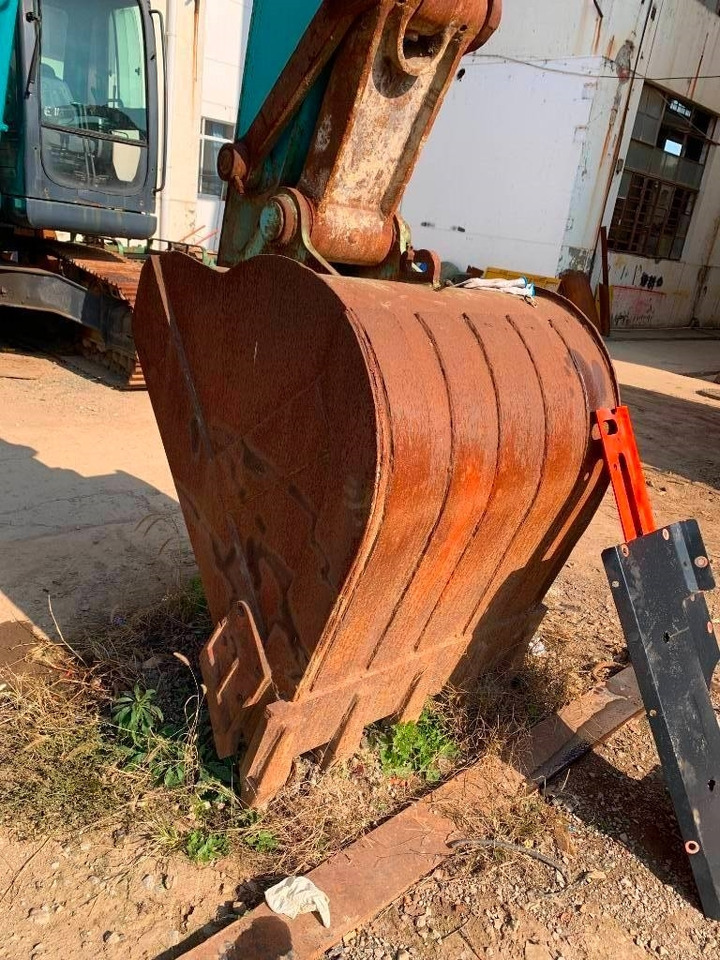 Kobelco SK 210 LC-8 - Lintekskavaator: pilt 4 Kobelco SK 210 LC-8 - Lintekskavaator: pilt 4