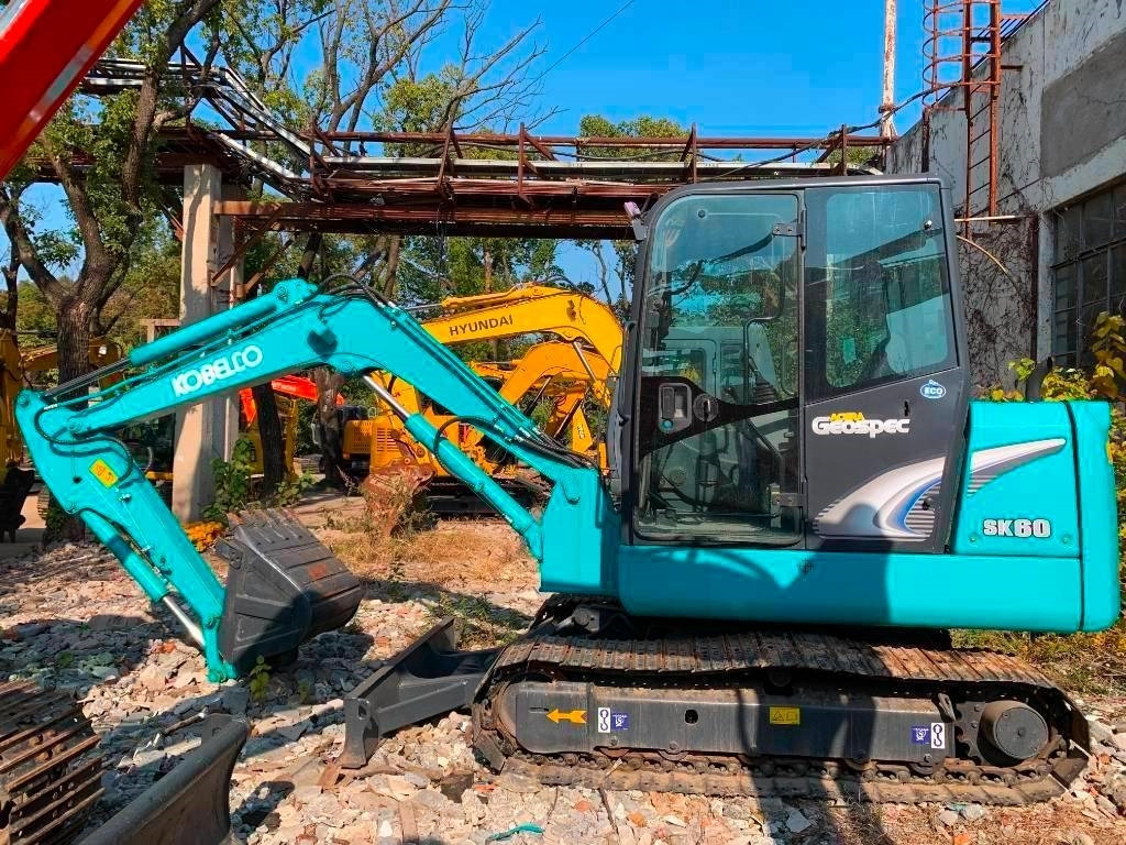 Kobelco SK 60 - Lintekskavaator: pilt 2 Kobelco SK 60 - Lintekskavaator: pilt 2
