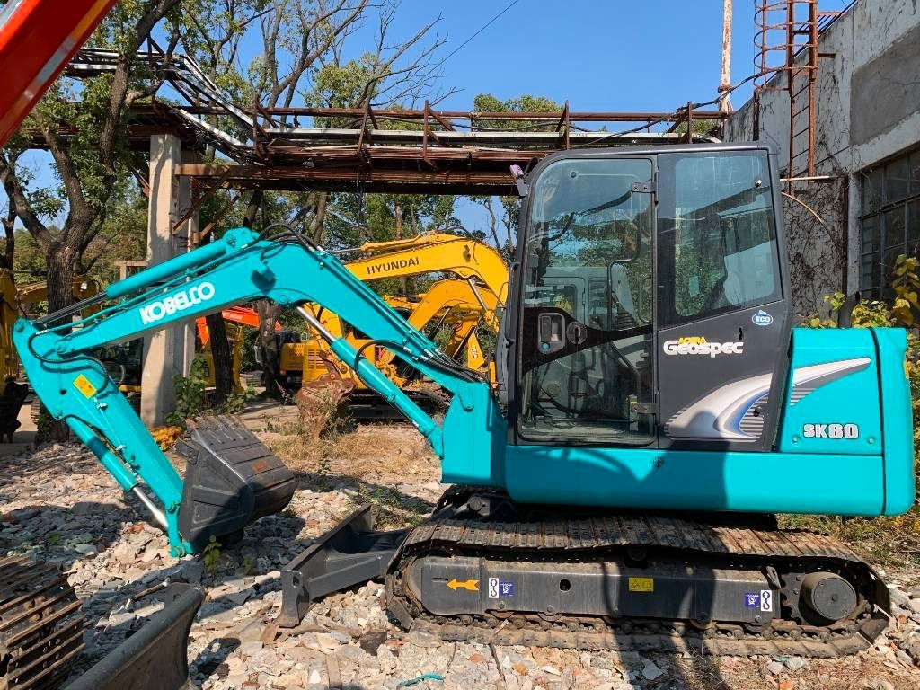 Kobelco SK 60 - Lintekskavaator: pilt 2 Kobelco SK 60 - Lintekskavaator: pilt 2