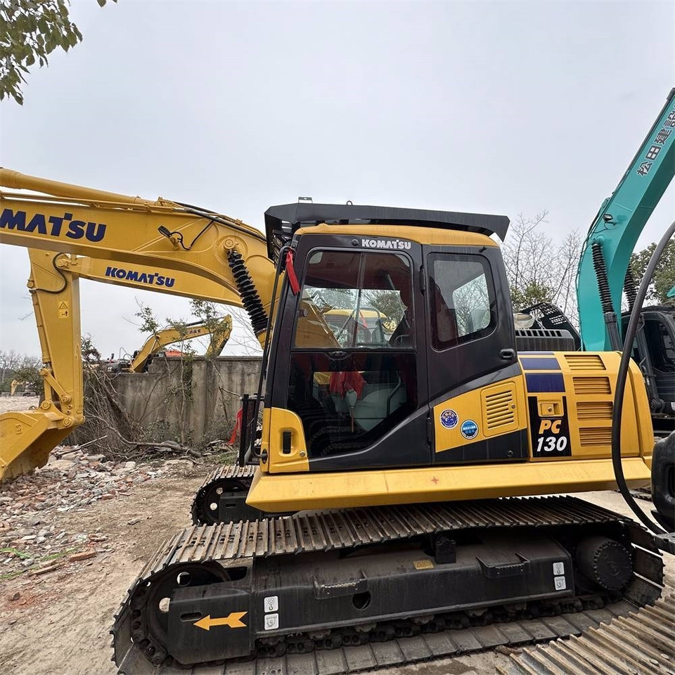 Komatsu PC 130-7 PC 130-7 - Lintekskavaator: pilt 2 Komatsu PC 130-7 PC 130-7 - Lintekskavaator: pilt 2