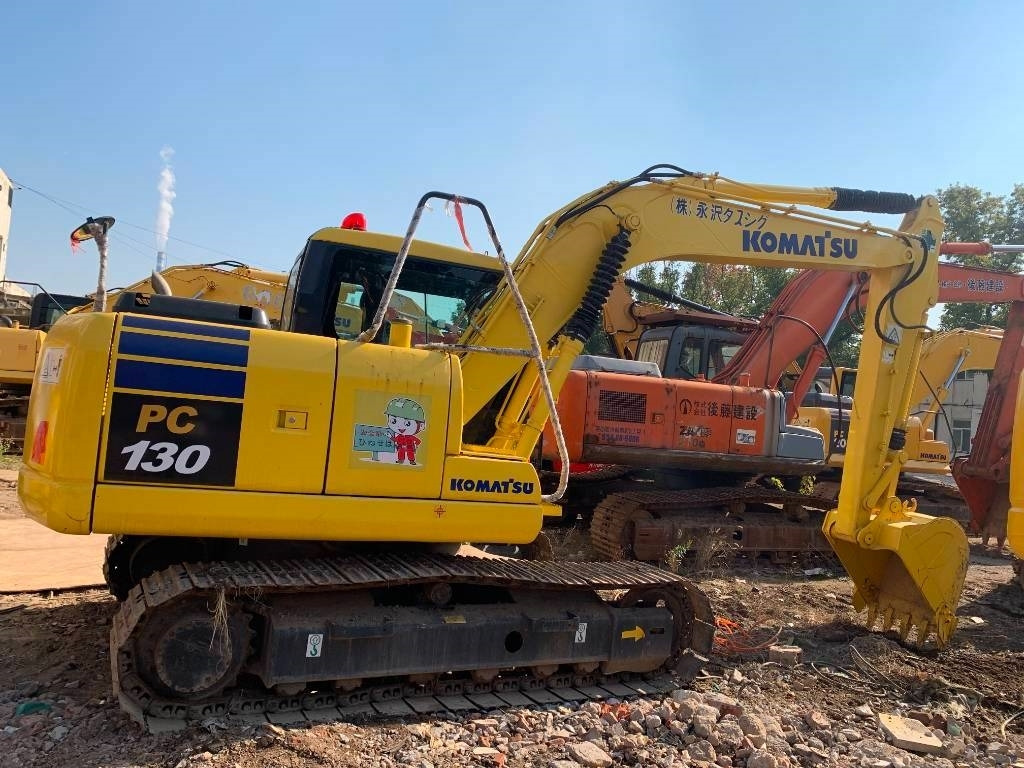 Komatsu PC 130 - Lintekskavaator: pilt 2 Komatsu PC 130 - Lintekskavaator: pilt 2