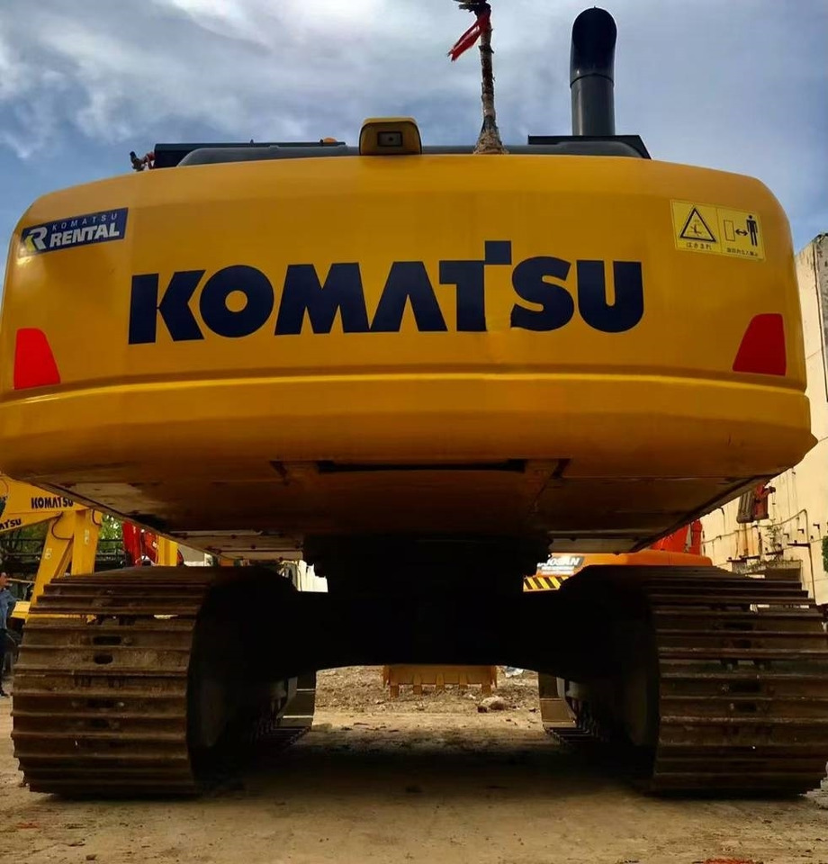 Komatsu PC 200-8 - Lintekskavaator: pilt 1 Komatsu PC 200-8 - Lintekskavaator: pilt 1