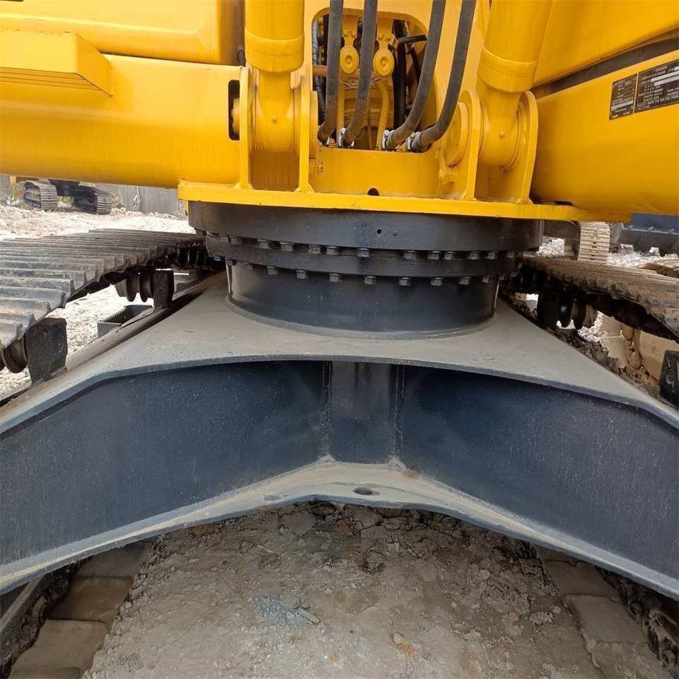 Komatsu PC 200 - Lintekskavaator: pilt 5 Komatsu PC 200 - Lintekskavaator: pilt 5