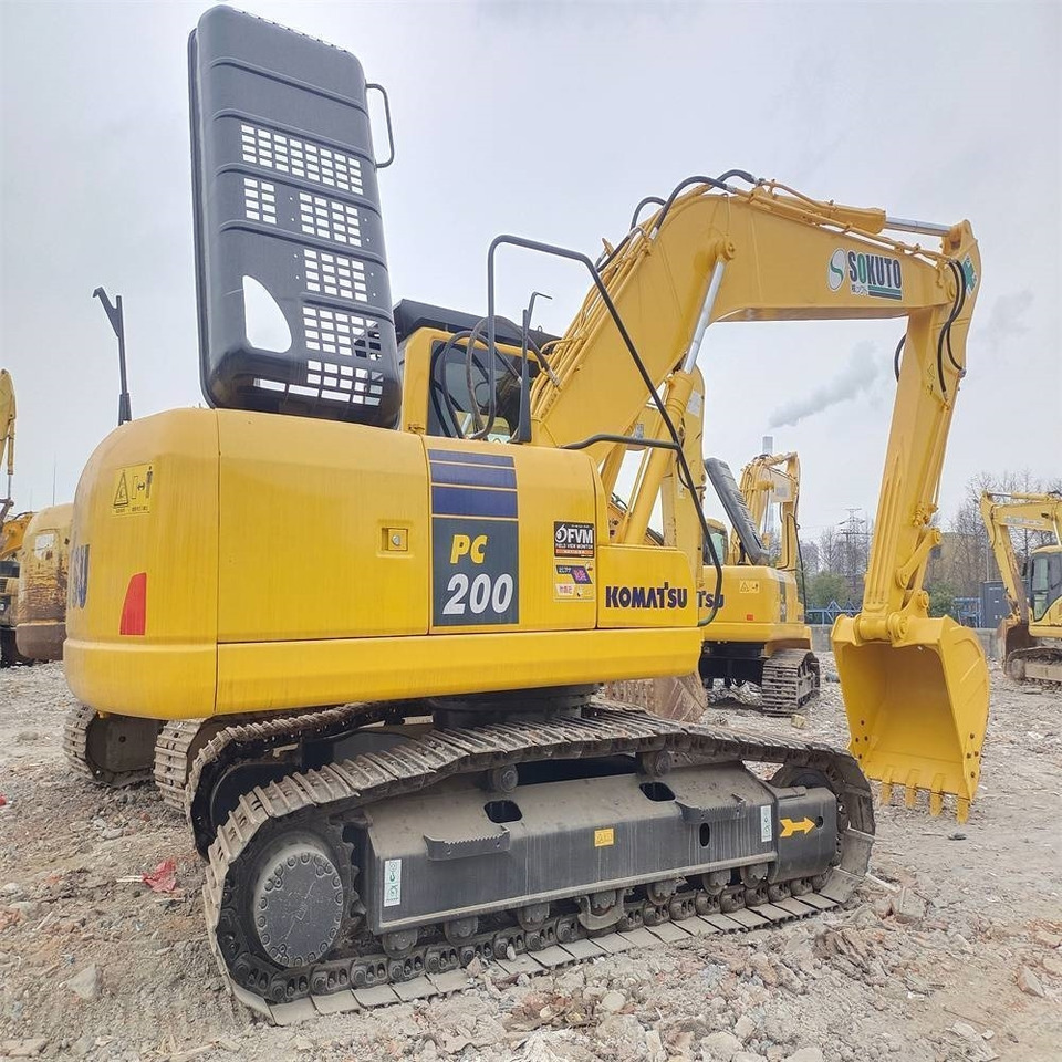 Komatsu PC 200 - Lintekskavaator: pilt 2 Komatsu PC 200 - Lintekskavaator: pilt 2
