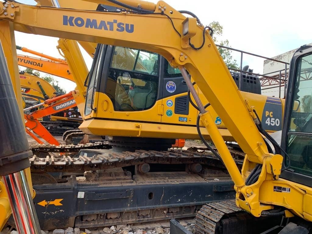 Komatsu PC 450 - Lintekskavaator: pilt 2 Komatsu PC 450 - Lintekskavaator: pilt 2