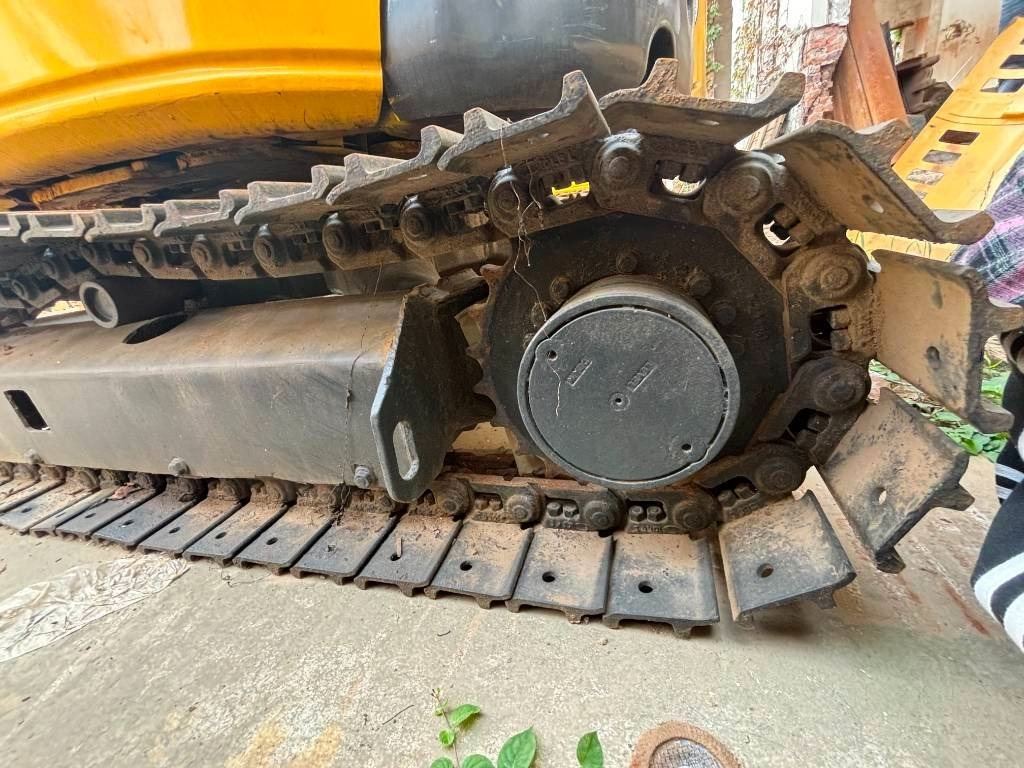 Komatsu PC35MR - Miniekskavaator: pilt 5 Komatsu PC35MR - Miniekskavaator: pilt 5