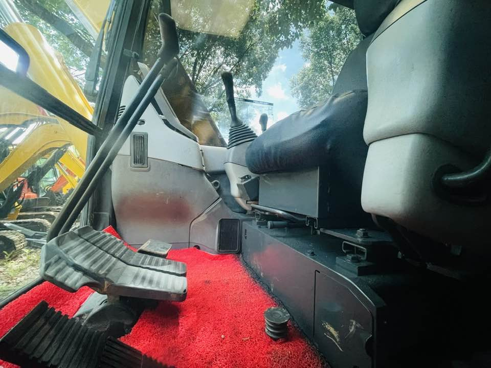 Komatsu PC78US-11 - Miniekskavaator: pilt 2 Komatsu PC78US-11 - Miniekskavaator: pilt 2