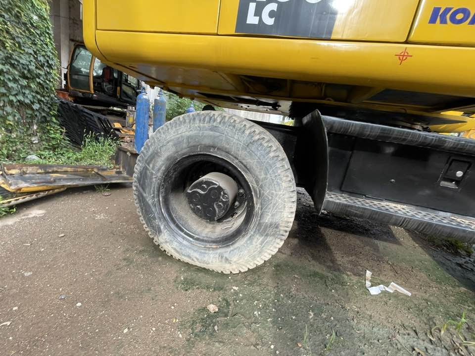 Komatsu PW160 - Ratastel ekskavaator: pilt 5 Komatsu PW160 - Ratastel ekskavaator: pilt 5