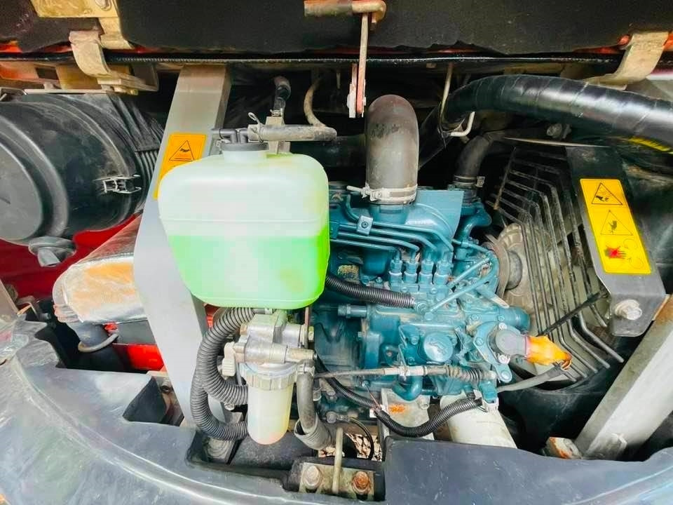 Kubota U55-4 - Miniekskavaator: pilt 4 Kubota U55-4 - Miniekskavaator: pilt 4