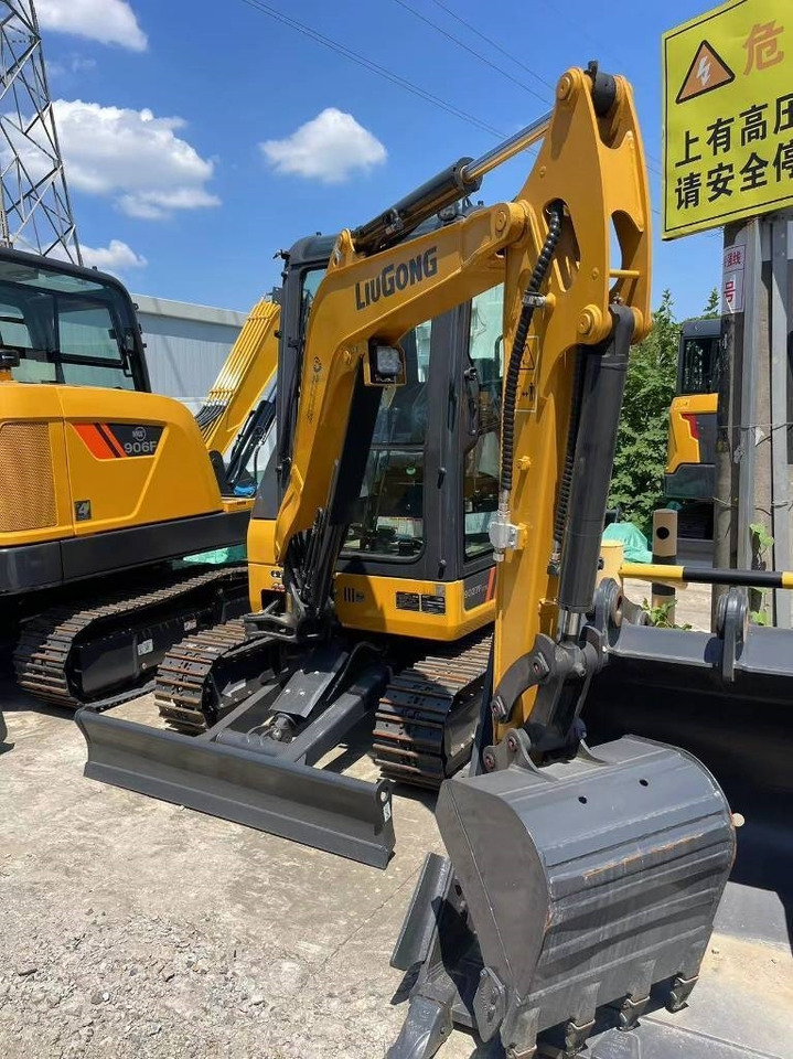Liugong 9027 FZTS - Lintekskavaator: pilt 3 Liugong 9027 FZTS - Lintekskavaator: pilt 3
