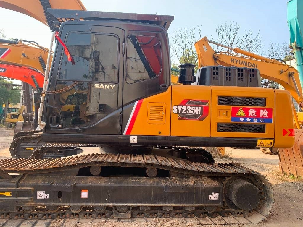 Sany SY 235 H - Lintekskavaator: pilt 4 Sany SY 235 H - Lintekskavaator: pilt 4