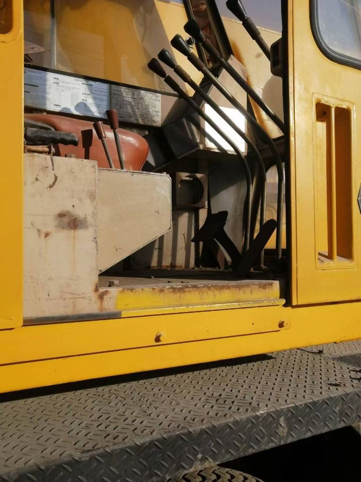 TADANO TL 300 E - Kraana: pilt 2 TADANO TL 300 E - Kraana: pilt 2