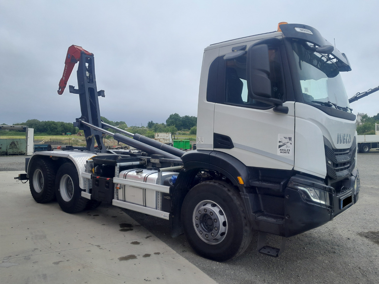 IVECO - Konkstõstukiga veoauto: pilt 2 IVECO - Konkstõstukiga veoauto: pilt 2