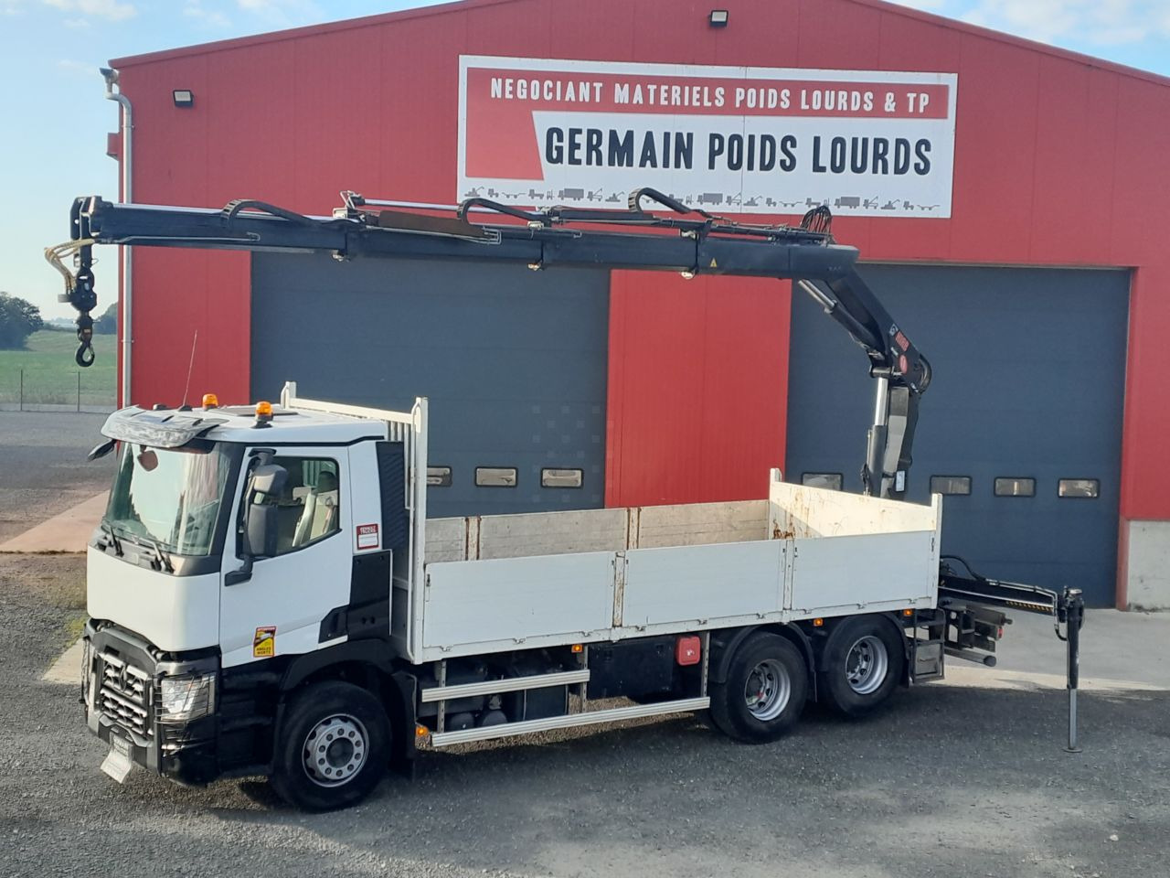 Renault C380 6x2 DTI11 6x2 Standard platform Truck - Madelveok/ Platvormveok, Kraanaga veoauto: pilt 1 Renault C380 6x2 DTI11 6x2 Standard platform Truck - Madelveok/ Platvormveok, Kraanaga veoauto: pilt 1