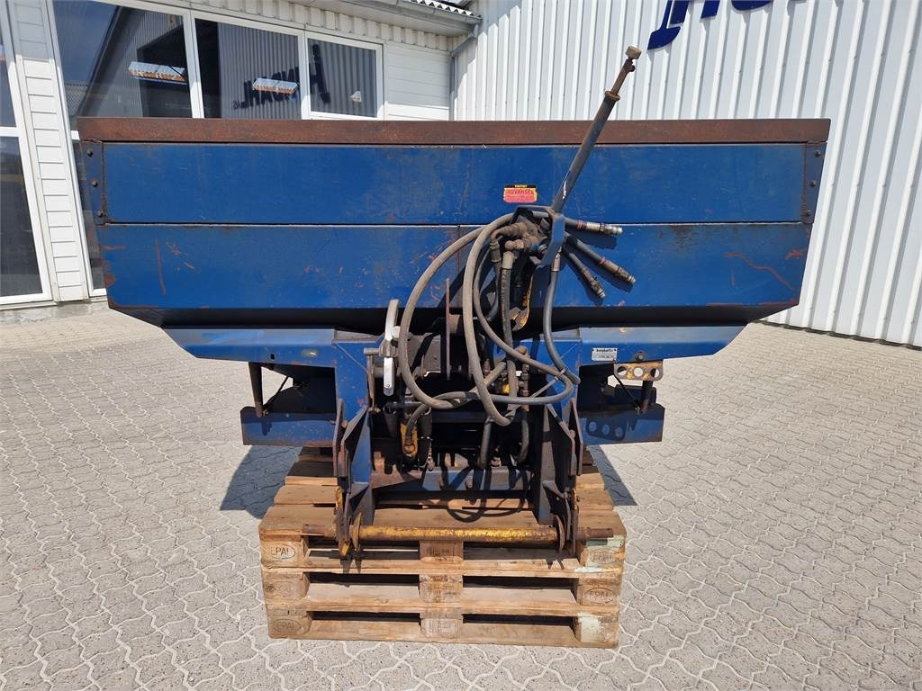 Bogballe C II HYDRAULISK - Väetiselaoturid: pilt 3 Bogballe C II HYDRAULISK - Väetiselaoturid: pilt 3