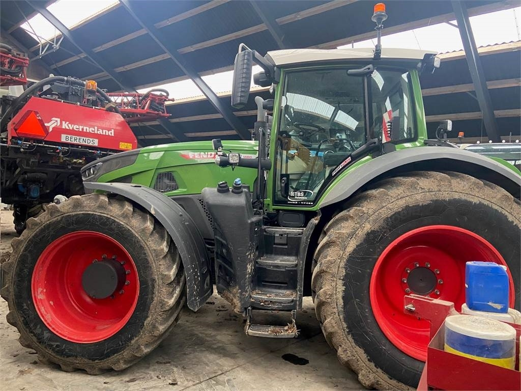 Fendt 942 942 GEN6 PROFIPL - Traktor: pilt 2 Fendt 942 942 GEN6 PROFIPL - Traktor: pilt 2
