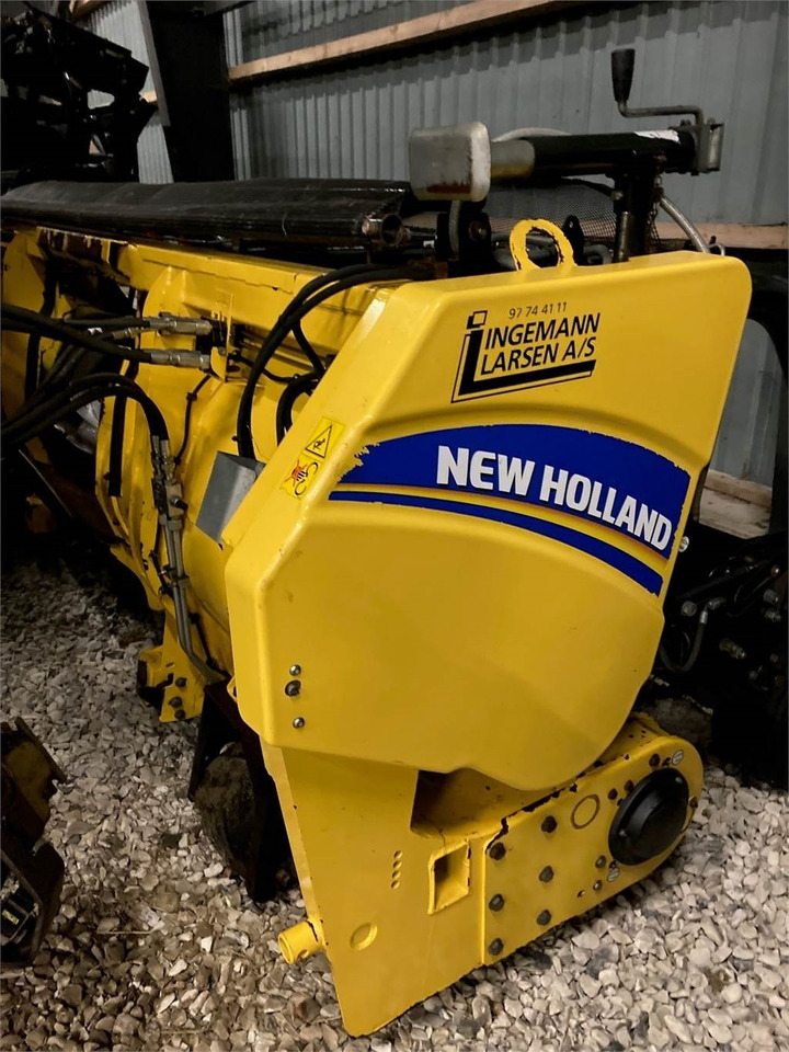 New Holland 380FPE PICKUP - Saagikoristusmasina lisa: pilt 1 New Holland 380FPE PICKUP - Saagikoristusmasina lisa: pilt 1