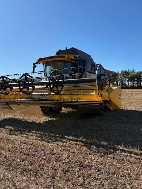 New Holland CX8.70 SLH - Kombain: pilt 2 New Holland CX8.70 SLH - Kombain: pilt 2
