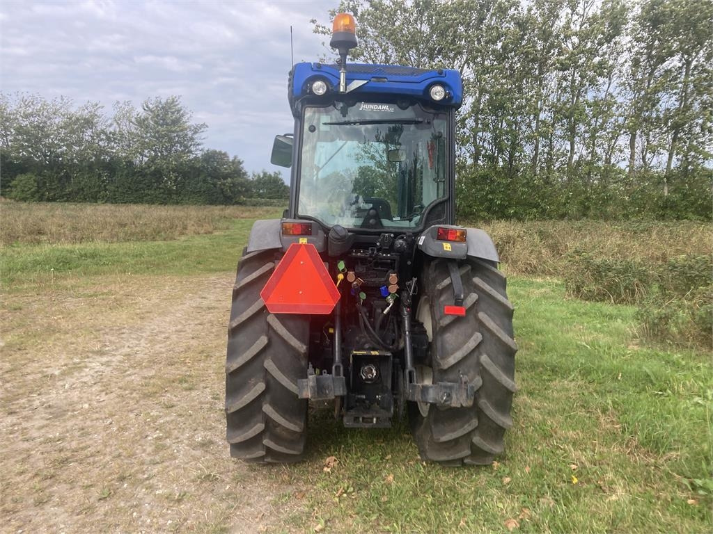 New Holland T4.80N SS CAB - Traktor: pilt 4 New Holland T4.80N SS CAB - Traktor: pilt 4