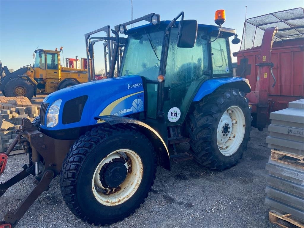 New Holland T5050 - Traktor: pilt 1 New Holland T5050 - Traktor: pilt 1