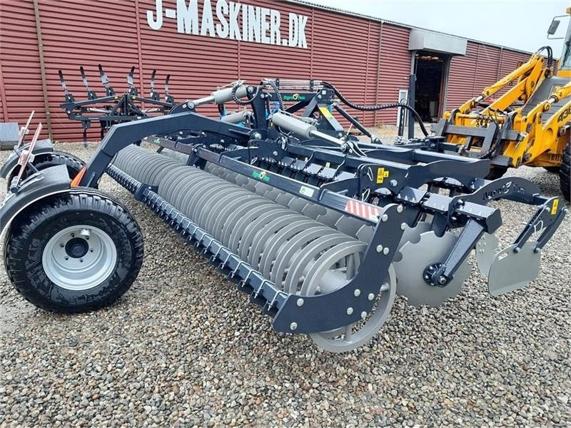 Agro - TOM 6 Meter discharve Agro-Tom 6 m. bugseret di - Ketasäke: pilt 4 Agro - TOM 6 Meter discharve Agro-Tom 6 m. bugseret di - Ketasäke: pilt 4
