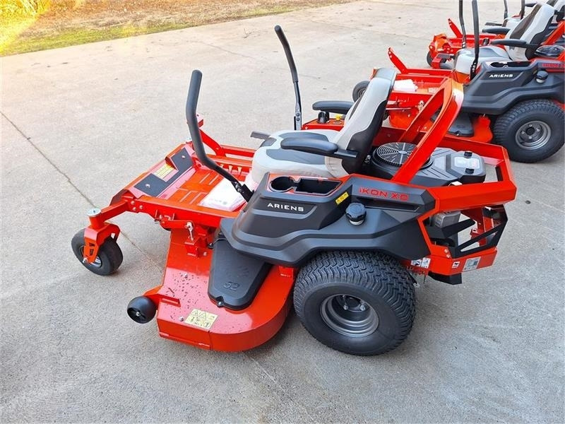 Ariens IKON XD 52" (132 Cm. Klippe bredde) - Munitsipaaltraktor: pilt 4 Ariens IKON XD 52" (132 Cm. Klippe bredde) - Munitsipaaltraktor: pilt 4