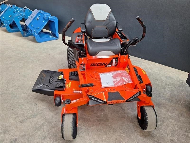 Ariens IKON XD 52" (132 Cm. Klippe bredde) - Munitsipaaltraktor: pilt 1 Ariens IKON XD 52" (132 Cm. Klippe bredde) - Munitsipaaltraktor: pilt 1