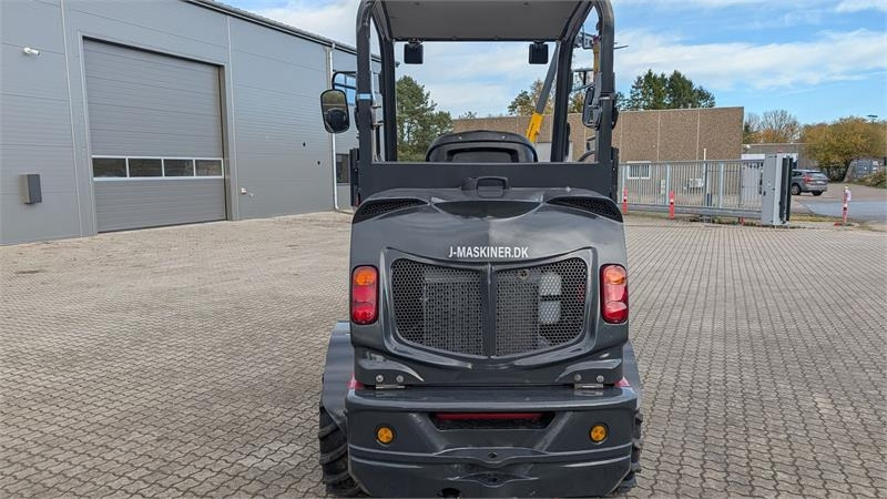 Danloader 1020 D - Minilaadur: pilt 4 Danloader 1020 D - Minilaadur: pilt 4