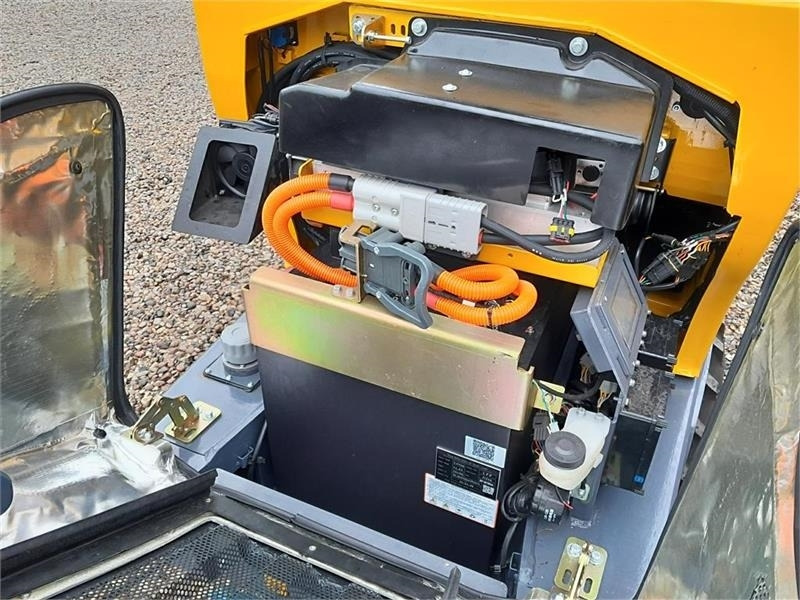 Eurotrac W11 ELEKTRISK - Minilaadur: pilt 4 Eurotrac W11 ELEKTRISK - Minilaadur: pilt 4
