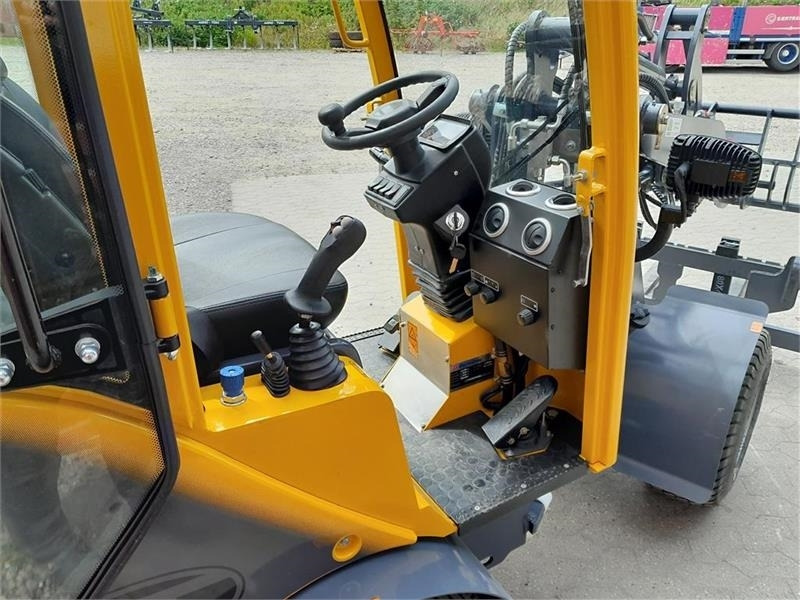 Eurotrac W11 - Minilaadur: pilt 4 Eurotrac W11 - Minilaadur: pilt 4
