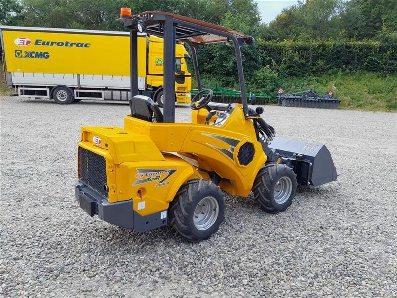 Eurotrac W11 Teleskoparm - Minilaadur: pilt 4 Eurotrac W11 Teleskoparm - Minilaadur: pilt 4