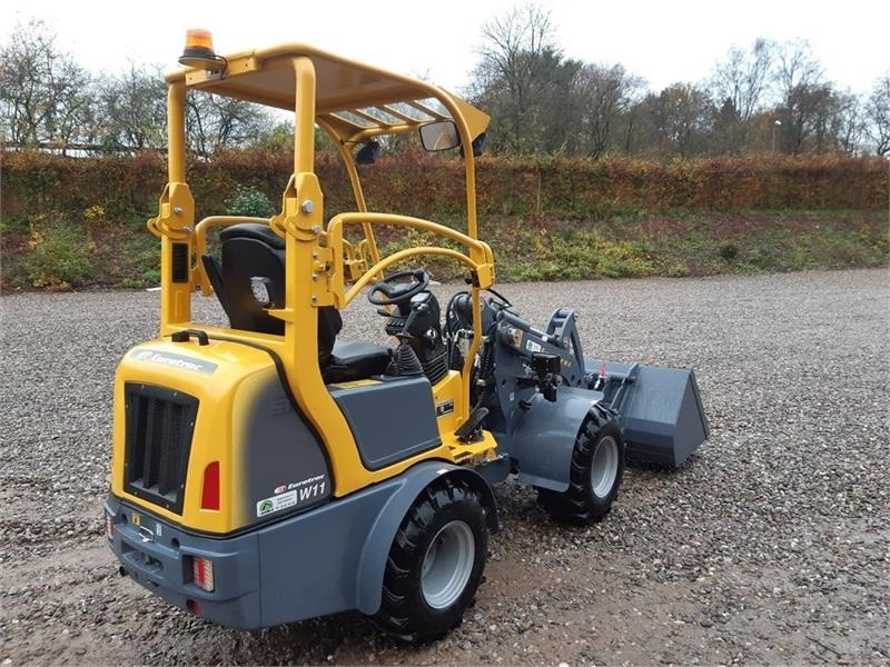 Eurotrac W11 med lav tårn - Minilaadur: pilt 4 Eurotrac W11 med lav tårn - Minilaadur: pilt 4