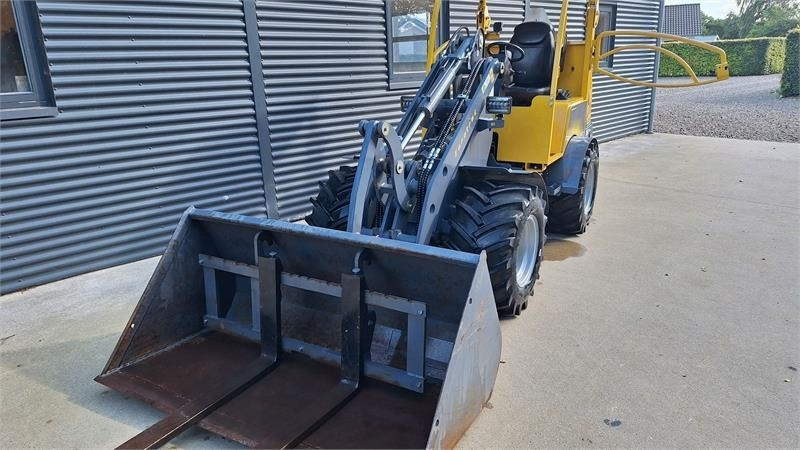 Eurotrac W12 - Minilaadur: pilt 4 Eurotrac W12 - Minilaadur: pilt 4