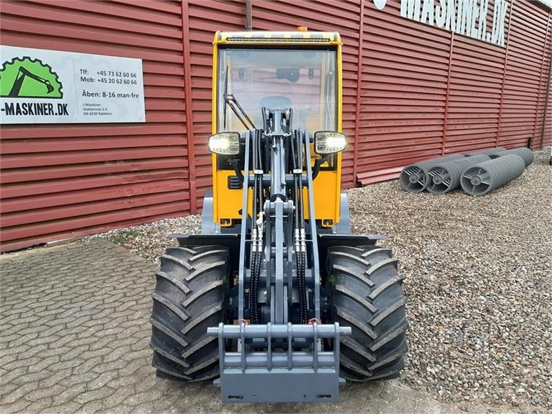 Eurotrac W12 med førerhus  - Minilaadur: pilt 4 Eurotrac W12 med førerhus  - Minilaadur: pilt 4