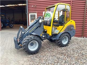 Eurotrac W12 med førerhus  - Minilaadur: pilt 1 Eurotrac W12 med førerhus  - Minilaadur: pilt 1