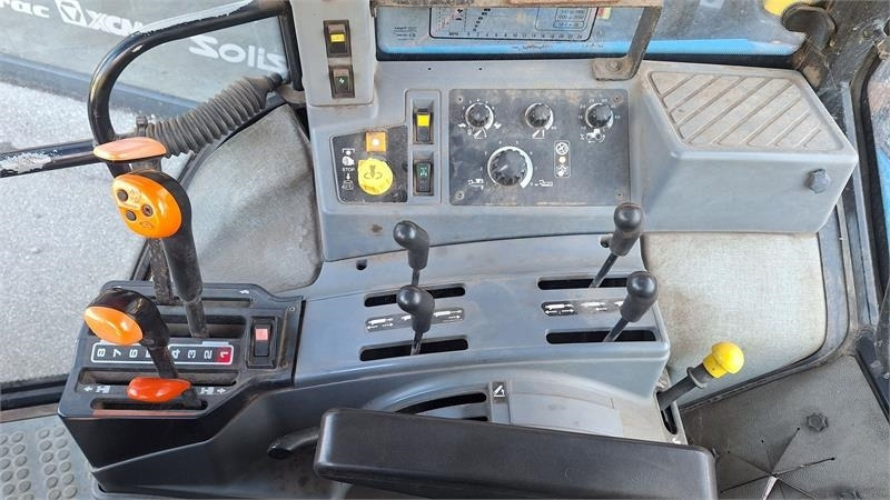 Ford 8240  liising Ford 8240: pilt 14