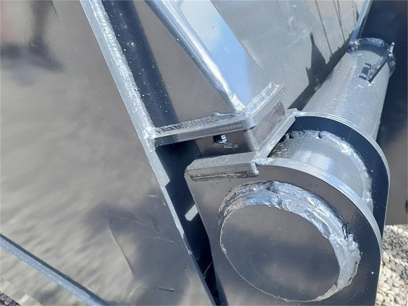 Inter-Tech Højtipskovl 3 kb3 INTER TECH 2,60m - Laaduri kopp: pilt 3 Inter-Tech Højtipskovl 3 kb3 INTER TECH 2,60m - Laaduri kopp: pilt 3