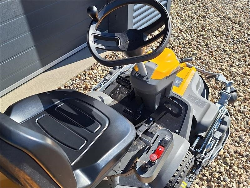 Stiga Park 500 WX 4x4 servostyring - Munitsipaaltraktor: pilt 3 Stiga Park 500 WX 4x4 servostyring - Munitsipaaltraktor: pilt 3