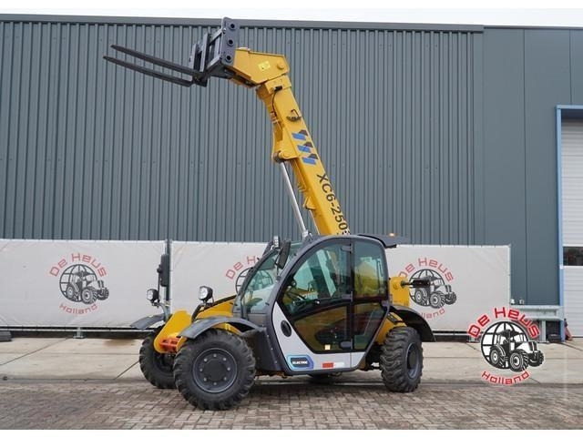 - - - XCMG XC6-2506E - Teleskooplaadur: pilt 1 - - - XCMG XC6-2506E - Teleskooplaadur: pilt 1