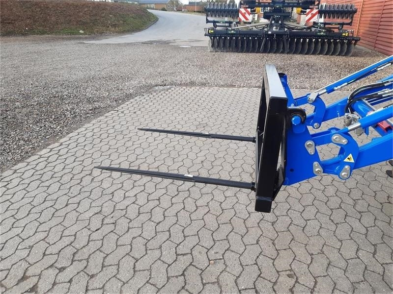 - - - ballespyd - Siloseadmed: pilt 2 - - - ballespyd - Siloseadmed: pilt 2