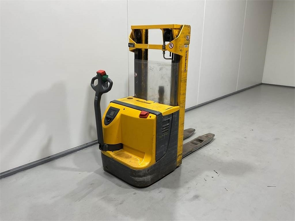 Jungheinrich EJC12 - Virnastaja: pilt 2 Jungheinrich EJC12 - Virnastaja: pilt 2