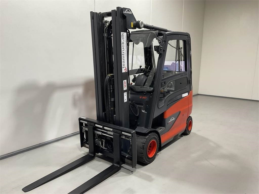 Linde E30HL-01/600 - Elektritõstuk: pilt 4 Linde E30HL-01/600 - Elektritõstuk: pilt 4